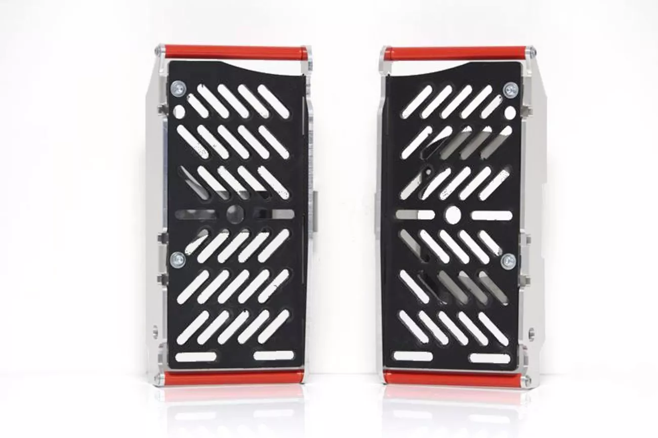 AXP RACING Xtrem Radiator Guards for Beta - Part Number AX1583