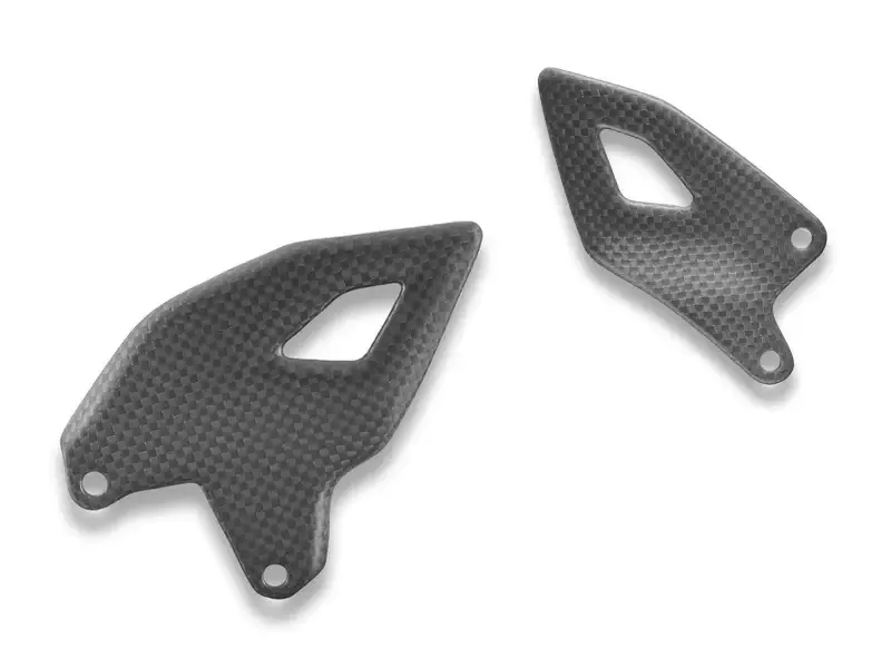 CRB216O – PANIGALE V4 2025 MATT CARBON HEEL GUARDS