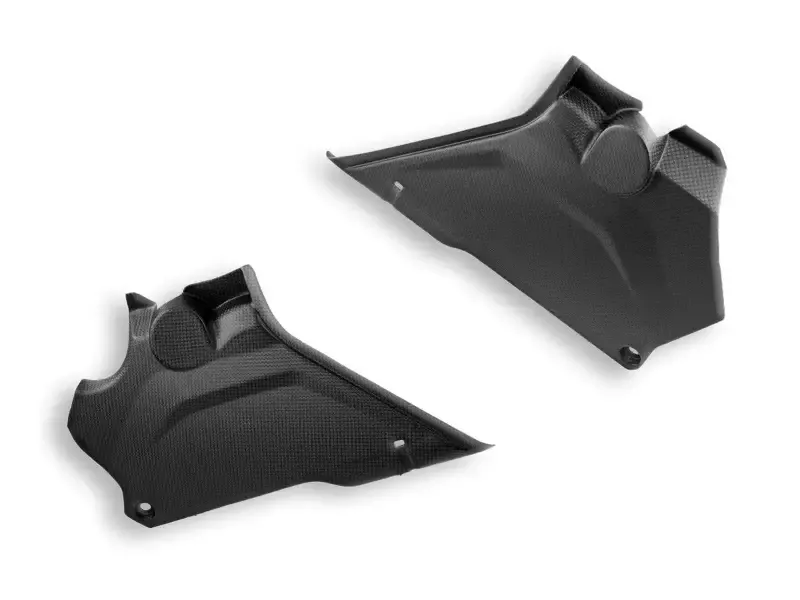 CRB66O – DESERTX MATT CARBON SIDE PANELS
