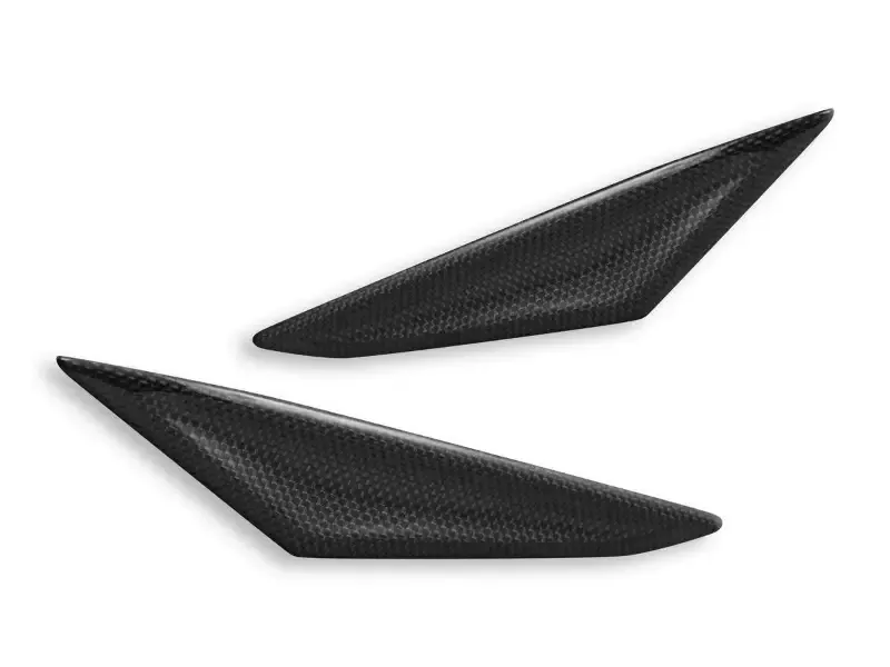 CRB92L – TRIUMPH STREET TRIPLE GLOSSY CARBON SIDE COVERS