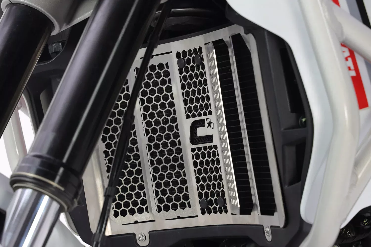 Crosspro - Front Radiator Guard for Ducati DesertX 2022-2024