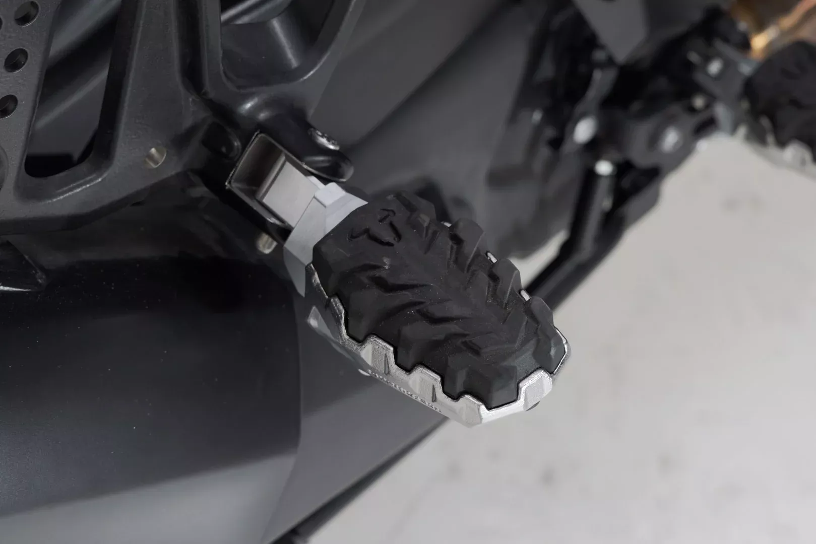 Evo Passenger Footrest Kit For Harley Davidson Pan America