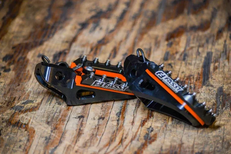 Fasst - Impact Moto Foot Pegs