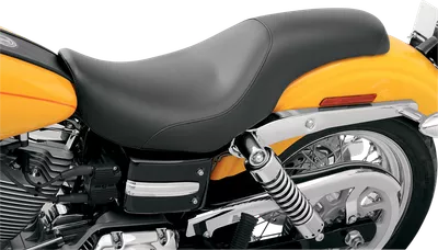 SADDLEMEN Seat - Profiler* - Black - Smooth - Dyna '06-'17 806-04-047