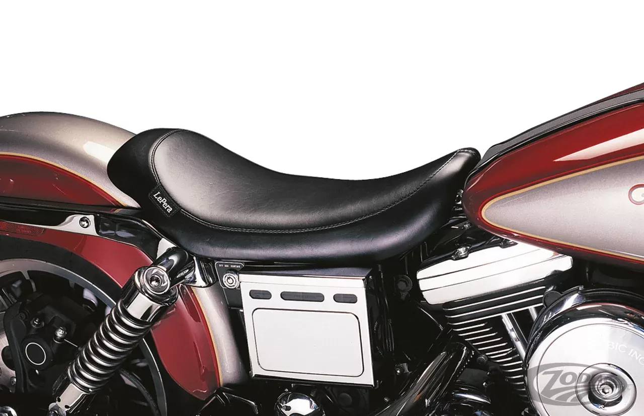 Silhouette Smooth Solo FXDL-C For Harley-Davidson