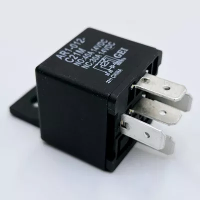 Standard Motorcycle Products 12 Volt 30 Amp 14VDC Multi-Use Relay with Diode for Starter, Fuel Pump, Brake Light, ECM, Horn OR Ignition - Fits 1991-2007 Harley Touring, Softail, Dyna, FXR, Sportster w/Diode (SEE FITMENT) Replaces HD# 31504-91A/B