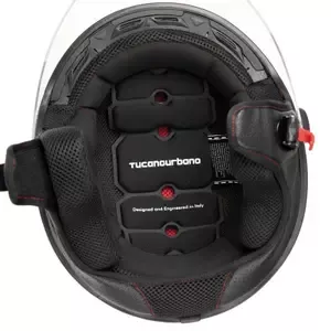 Tucano UrbanoInterior with motorcycle helmet padding
