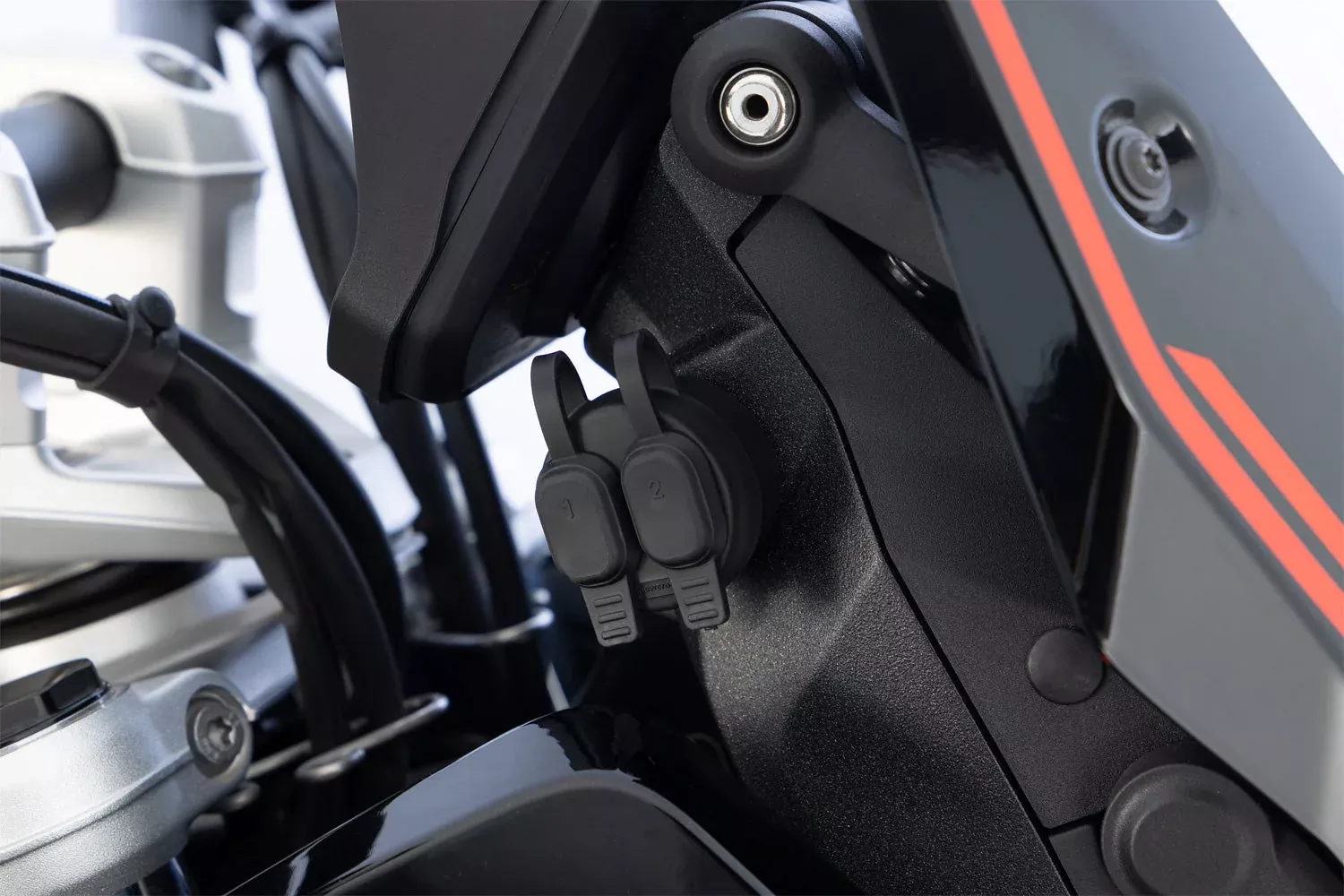 Wunderlich - Dual USB / USB-C Socket with Socket Relocation for the R 1300 GS Adventure