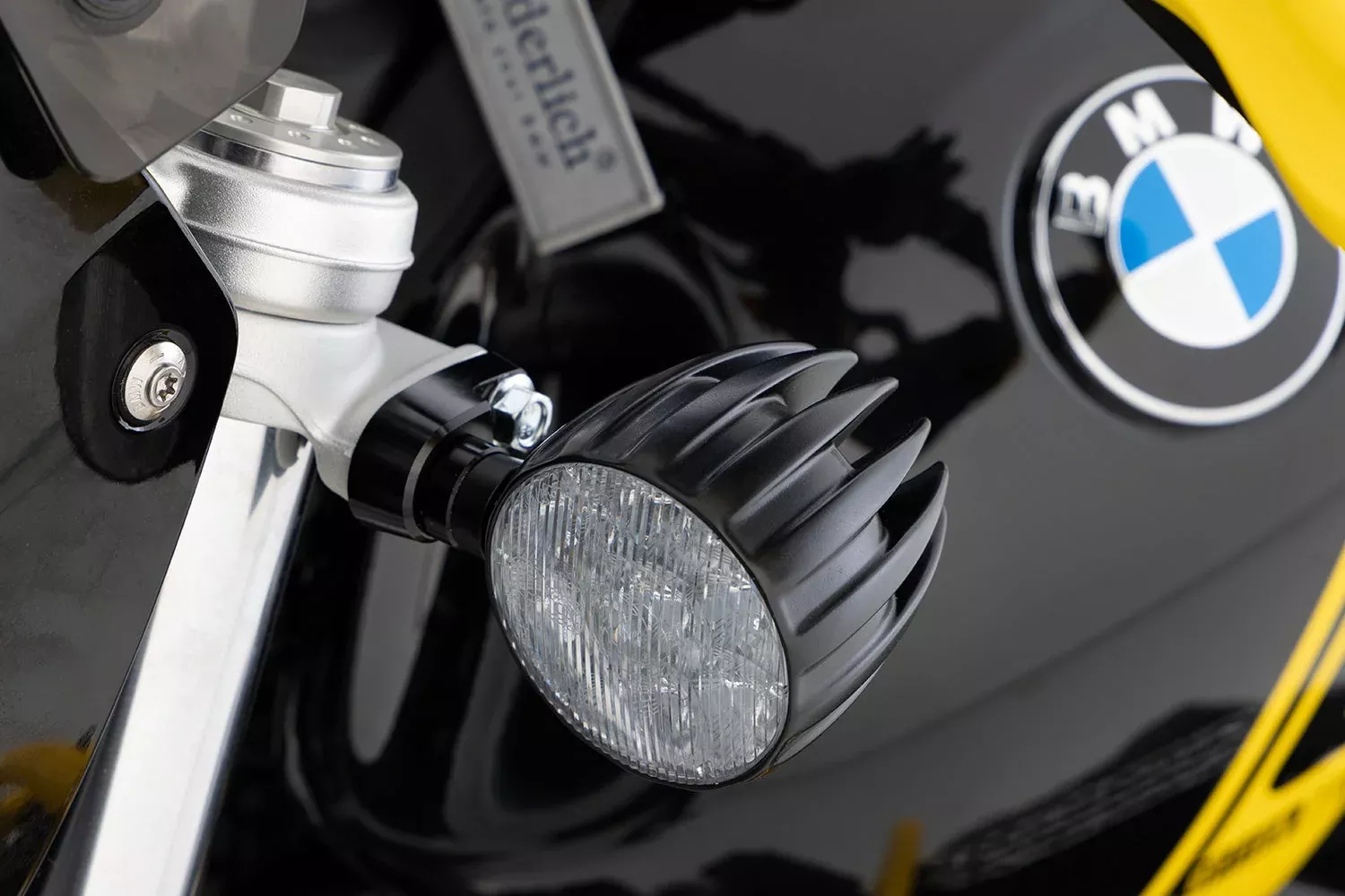 Wunderlich - Edition Dayron Integrated LED Daytime Running Light/Indicator System for R nineT Urban G/S