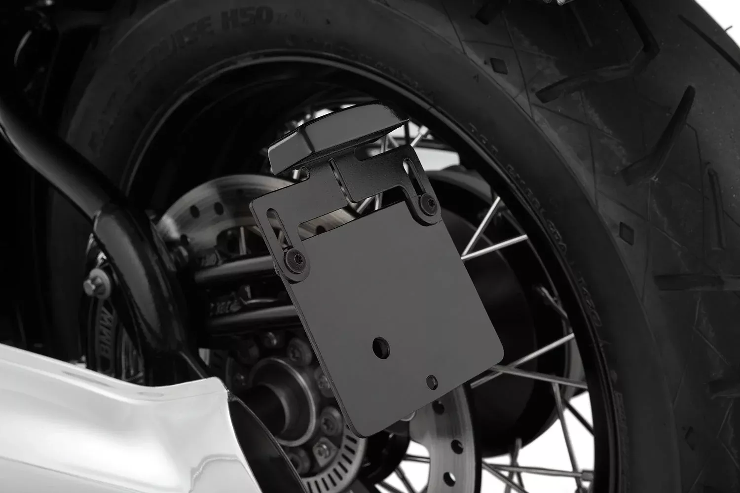 Wunderlich - Low Tail Conversion With Indicator Bracket